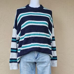 American Eagle Cozy Oversized Blue And White Striped Sweater Size Medium
